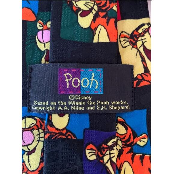 Tigger necktie, Pooh, Disney, Multicolor on black - Picture 3 of 5